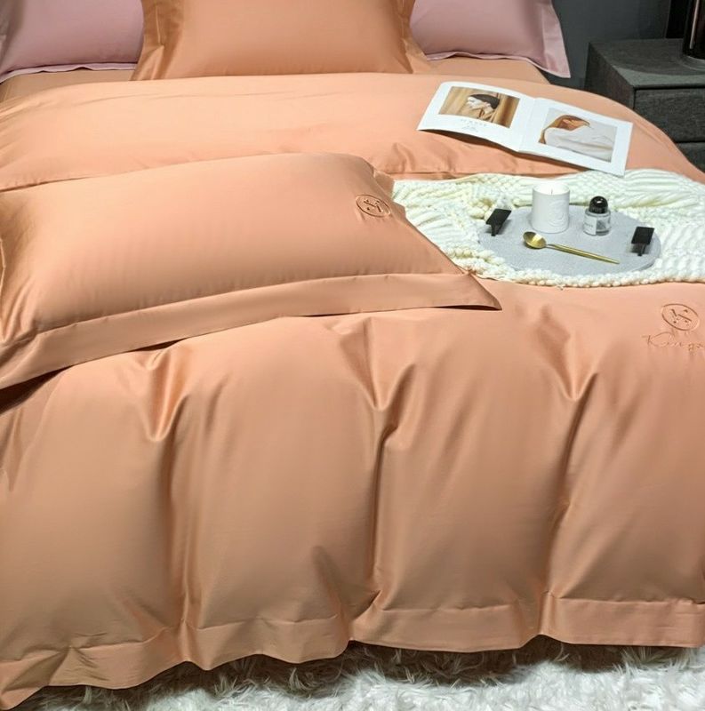 La lettiera di bambù organica di 100% mette la lettiera della biancheria da letto della copertura del piumino mette l'arancia pura della tintura